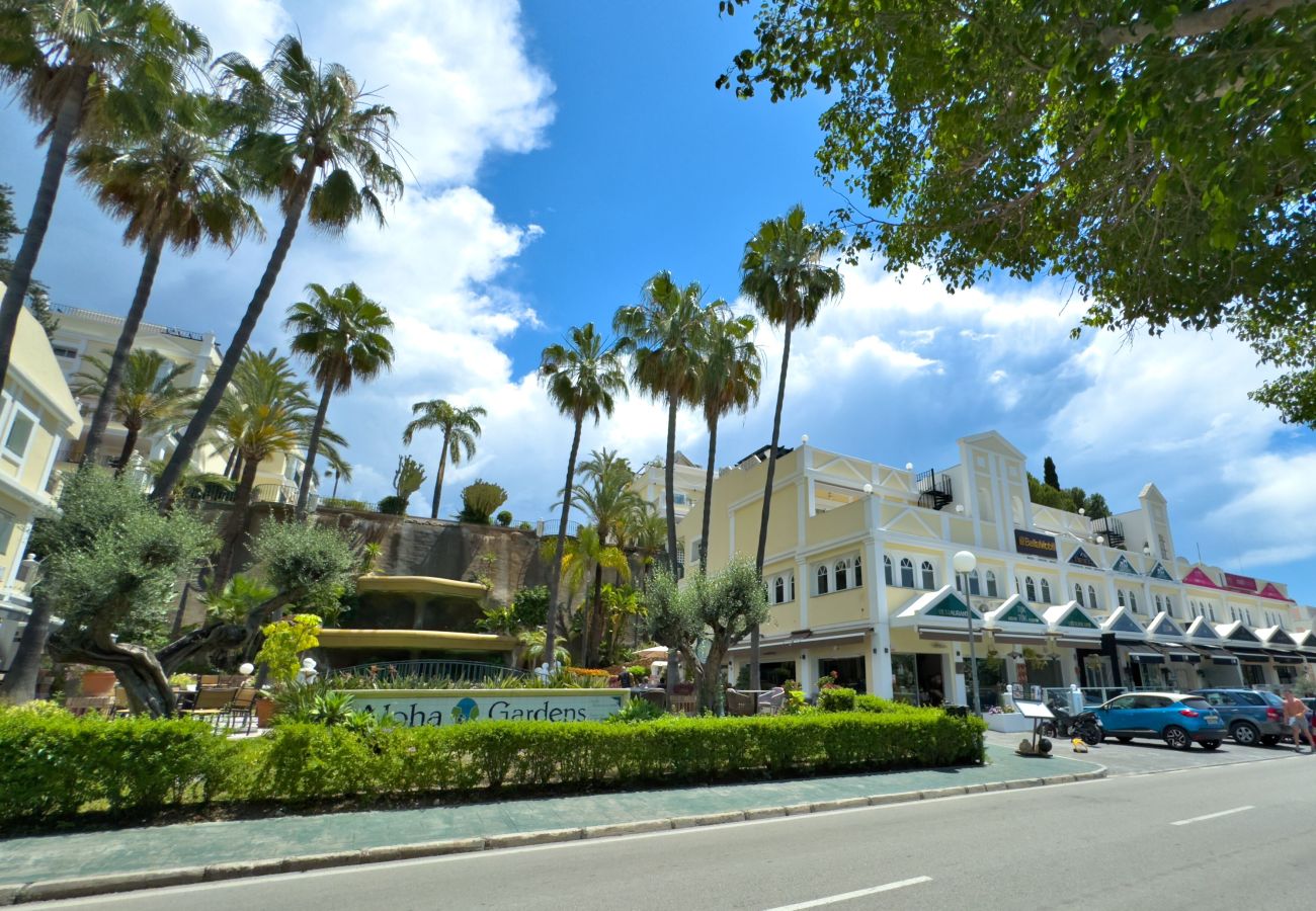 Apartamento en Marbella - Escapada de Ensueño en Aloha Garden, Marbella