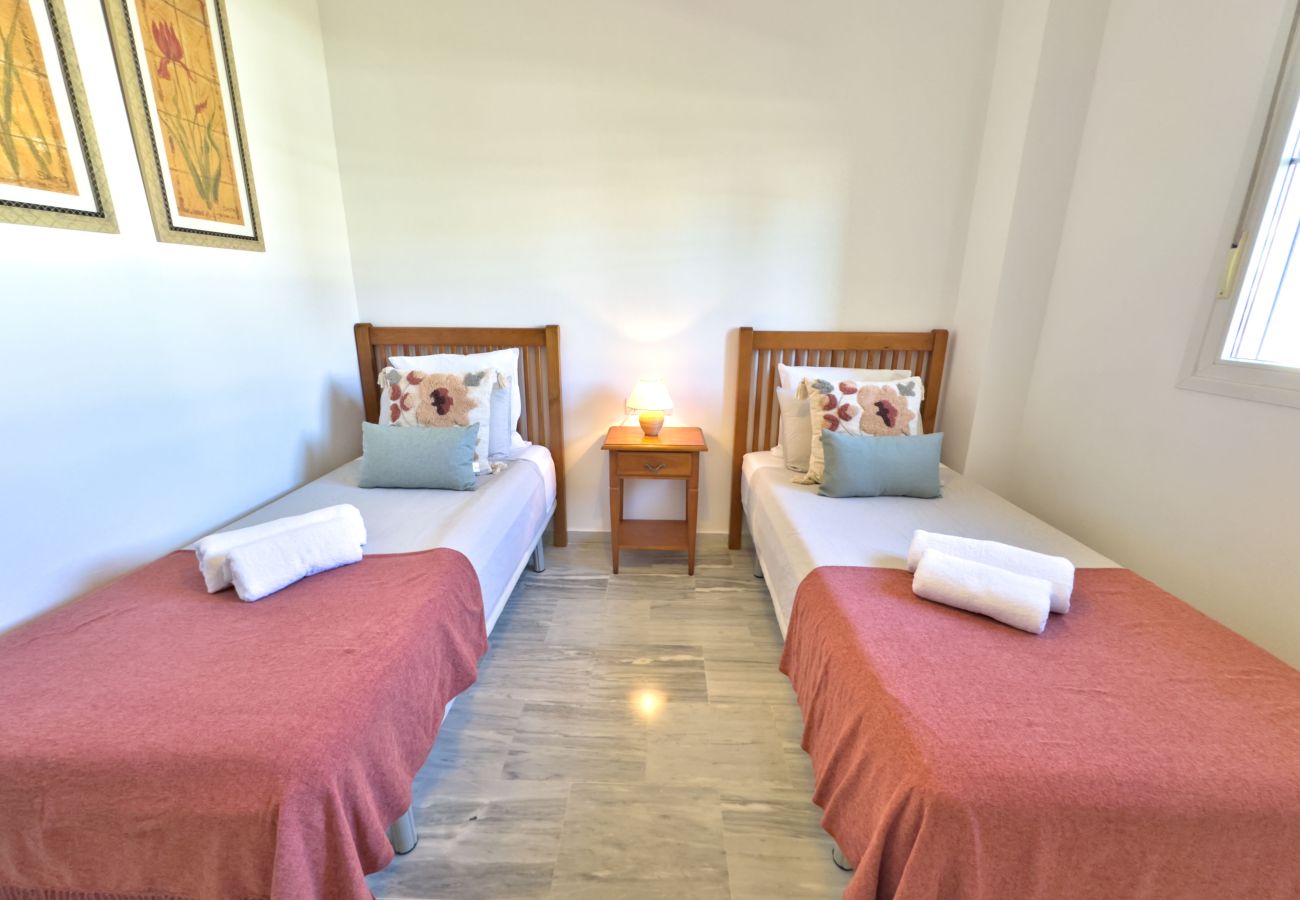 Apartamento en Marbella - Apto. con Piscina: Golf y Playa.