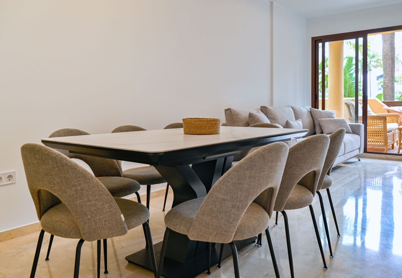Apartamento en Estepona - Amplio apartamento de 3 dormitorios junto a la playa – Costalita, Estepona