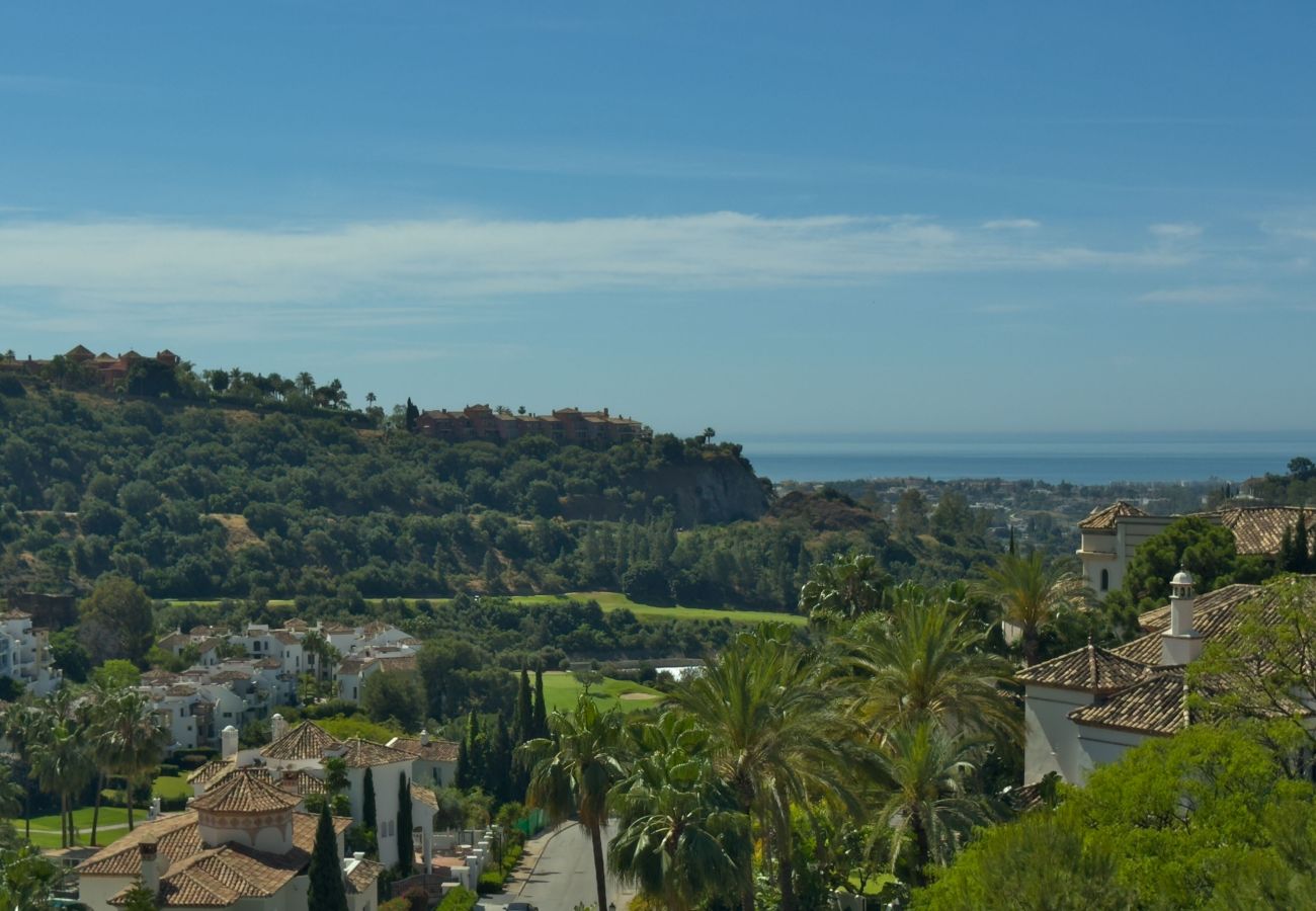 Apartamento en Benahavís - Los Arqueros Mar y Golf