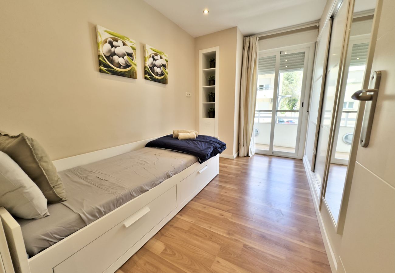 Apartment in Marbella - Cozy holiday apt Marbella center.