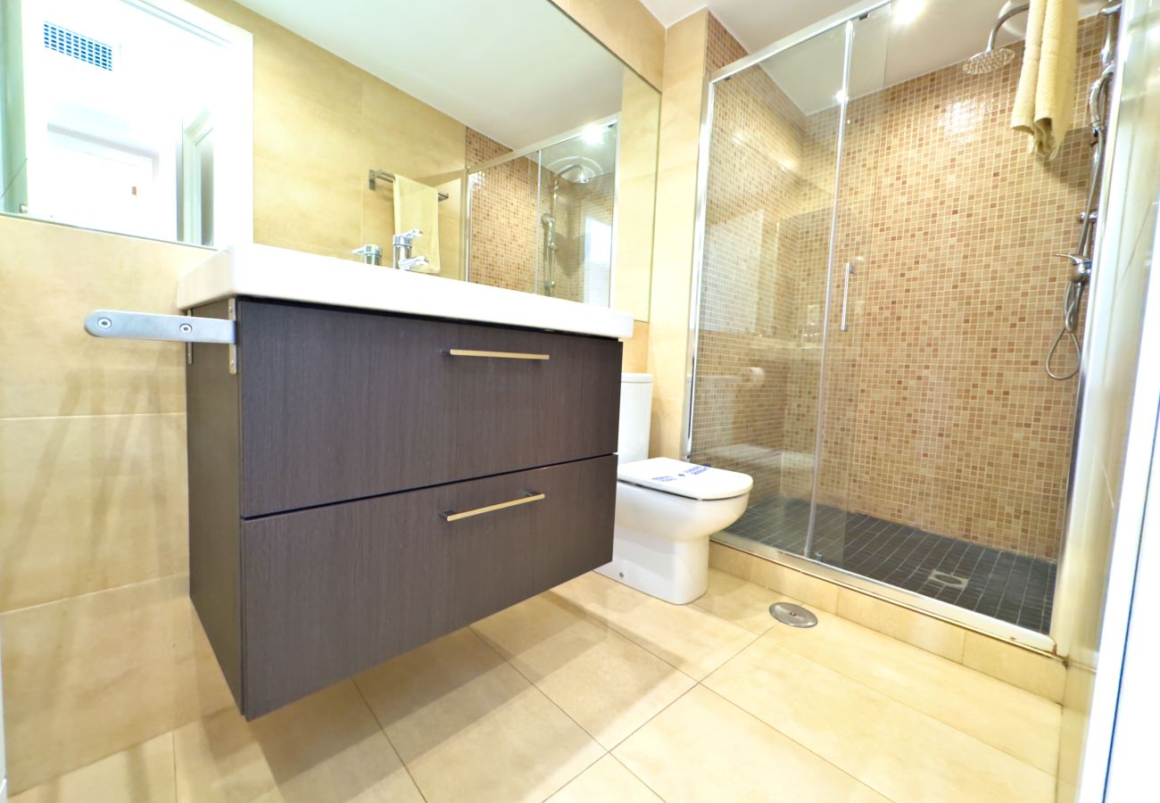 Apartment in Marbella - Cozy holiday apt Marbella center.