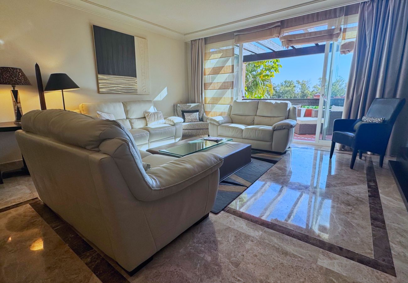 Apartment in Marbella - Aloha Golf Apartment Marbella