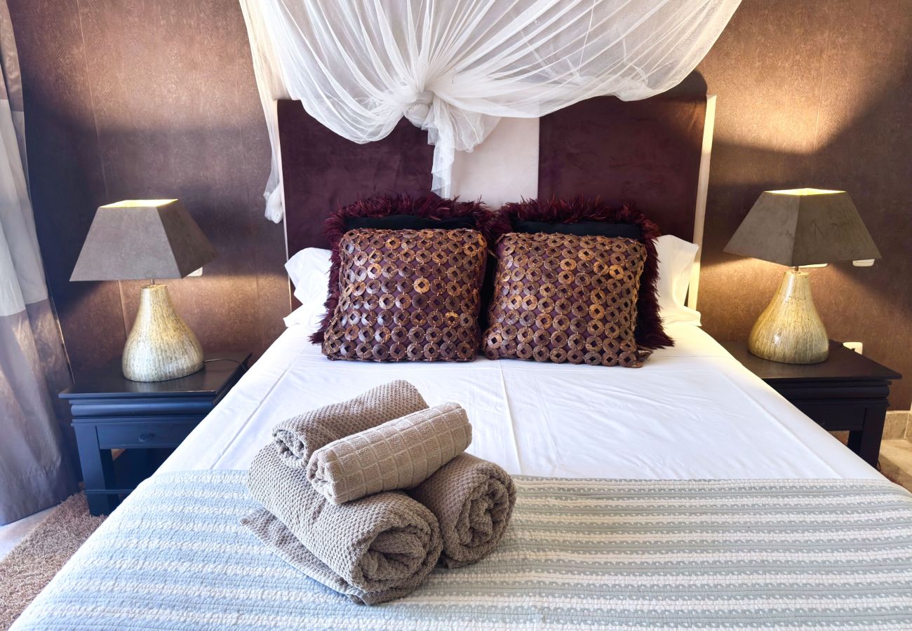 Apartment in Marbella - Elegant Family Apartment in Aloha Golf Marbella