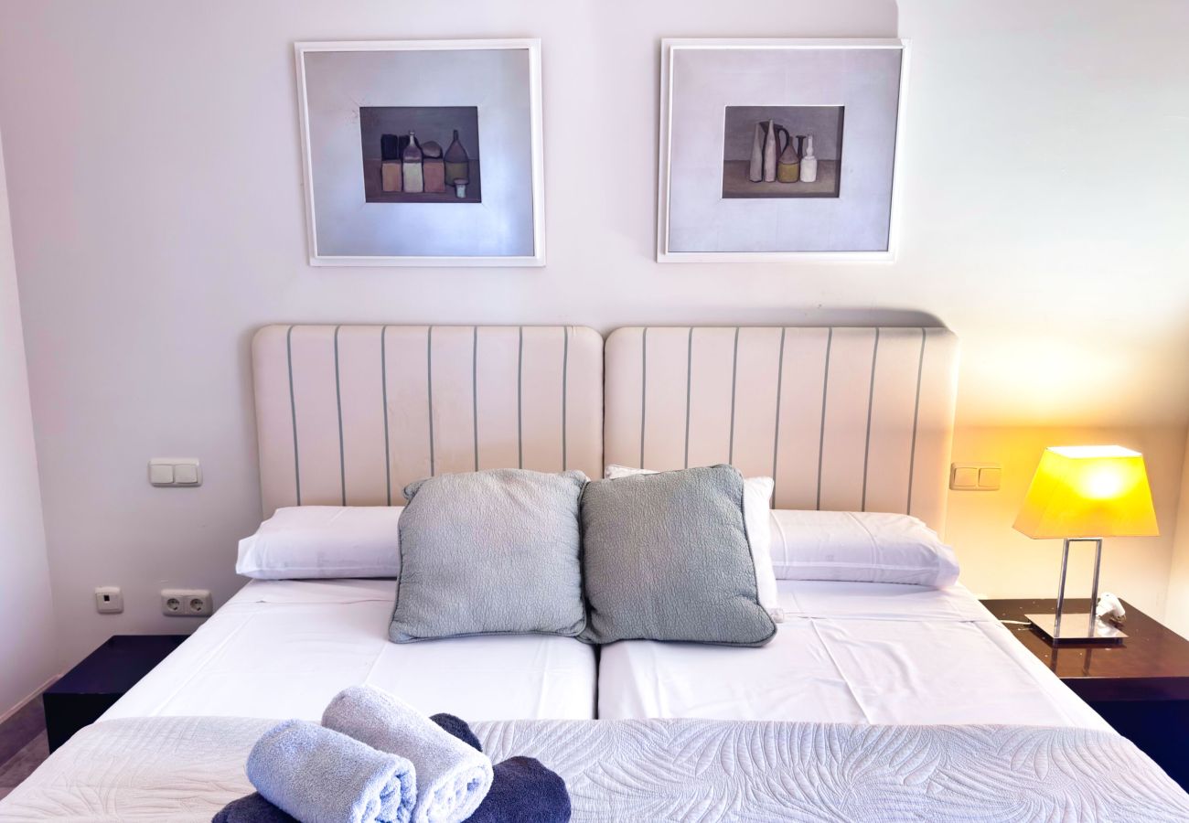 Apartment in Marbella - Elegant Family Apartment in Aloha Golf Marbella