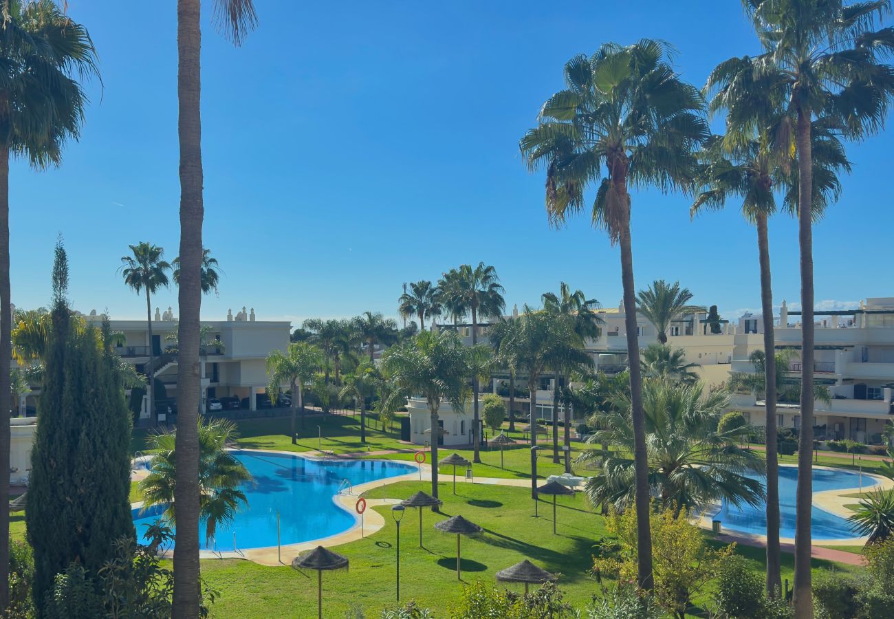 Apartment in Marbella - Lor 31C.Modern South Facing Apartment in Locrimar. 