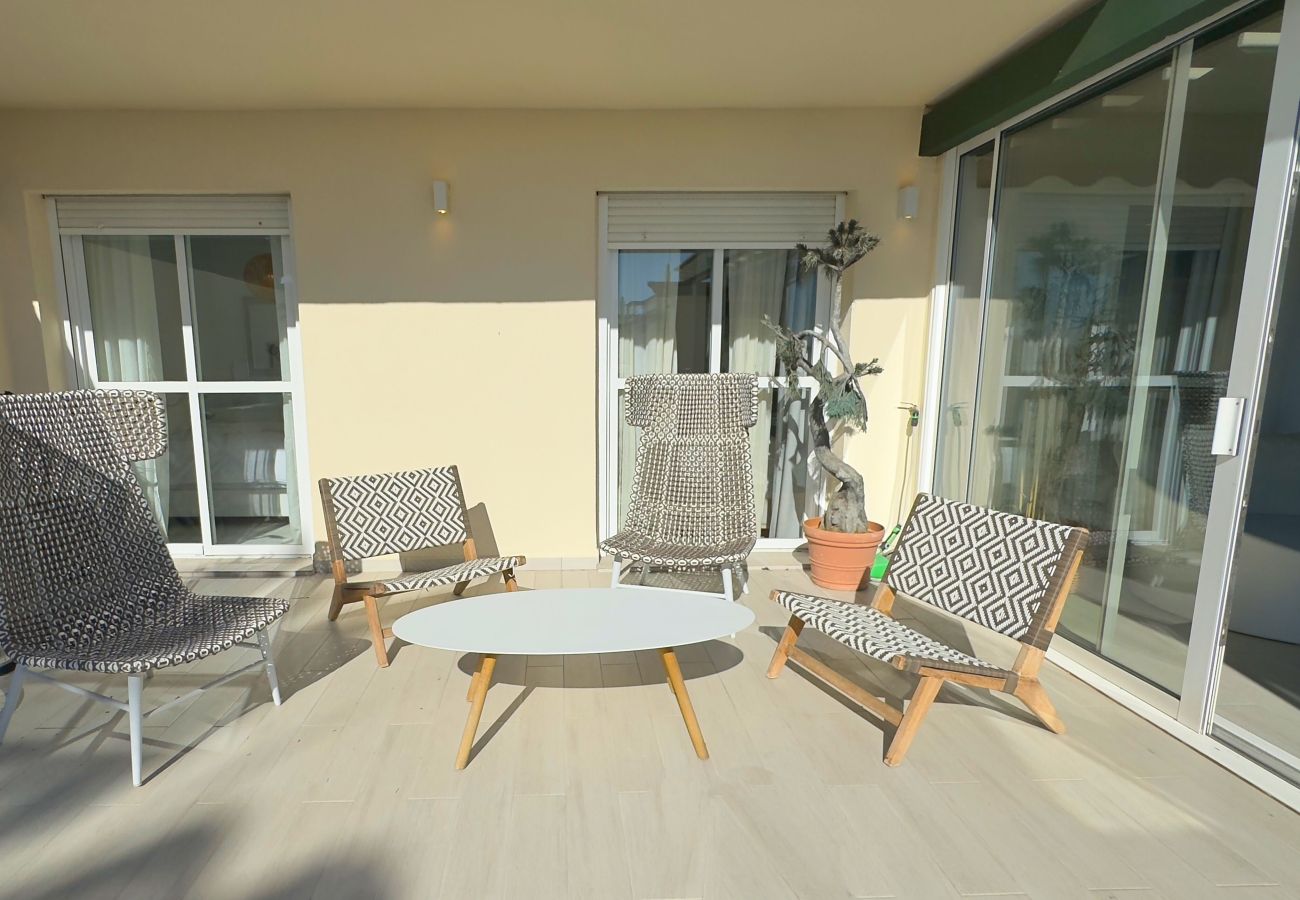 Apartment in Marbella - Lor 31C.Modern South Facing Apartment in Locrimar. 