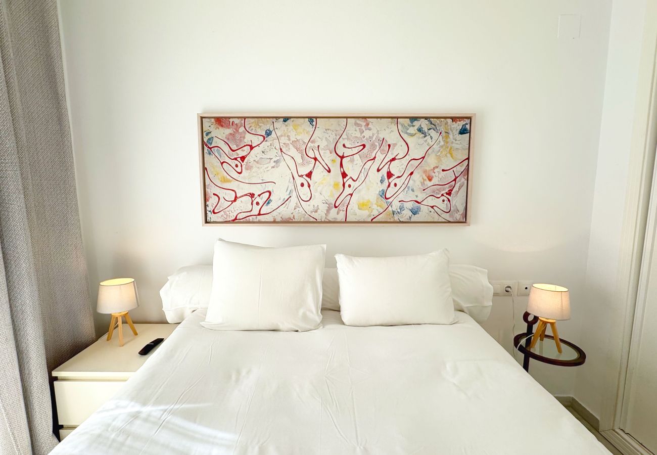 Apartment in Marbella - Lor 31C.Modern South Facing Apartment in Locrimar. 