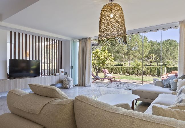 Terraced House in Marbella - SC12.Exclusive luxury townhouse in Terrazas de Santa Clara Golf.