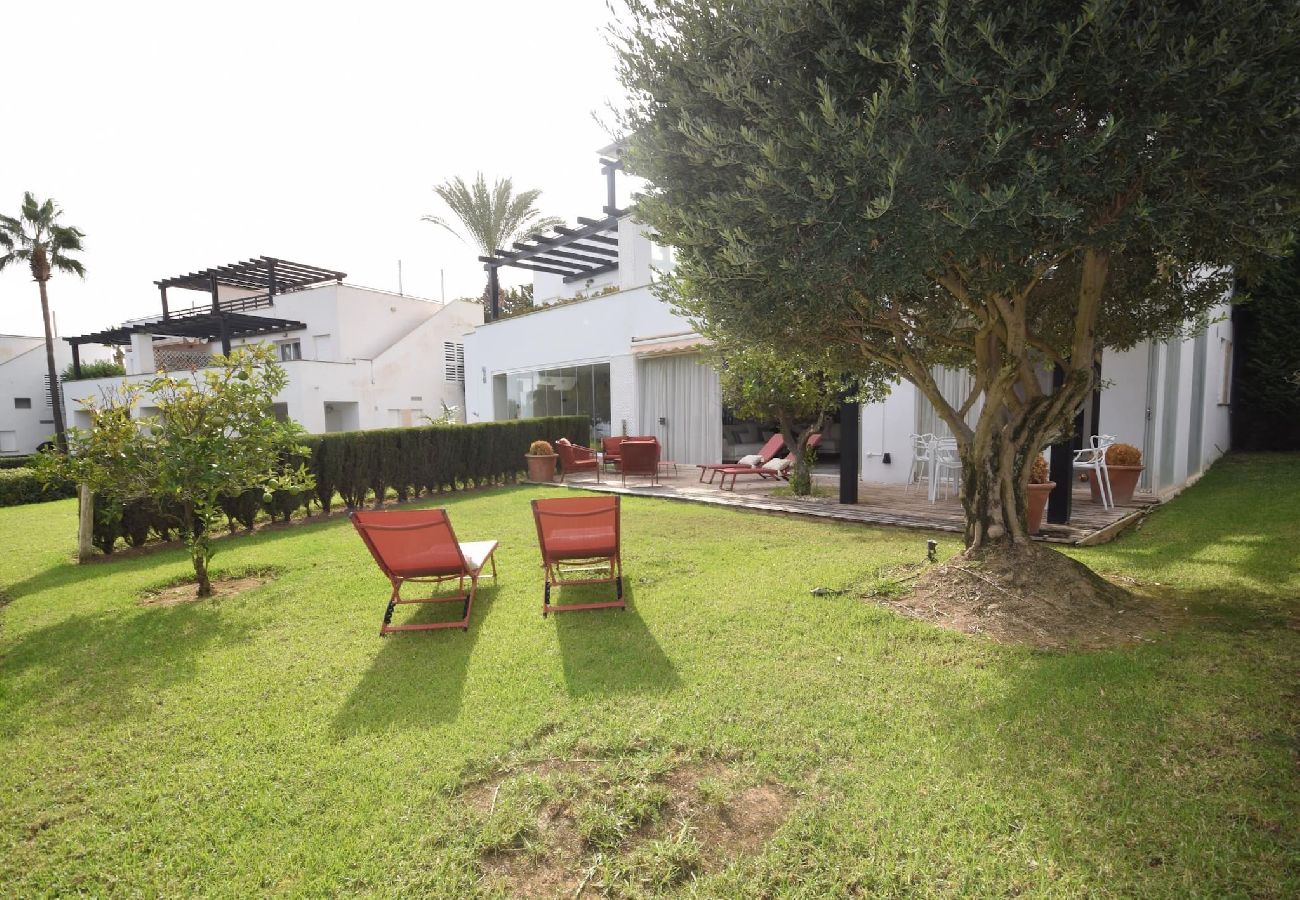 Terraced House in Marbella - SC12.Exclusive luxury townhouse in Terrazas de Santa Clara Golf.