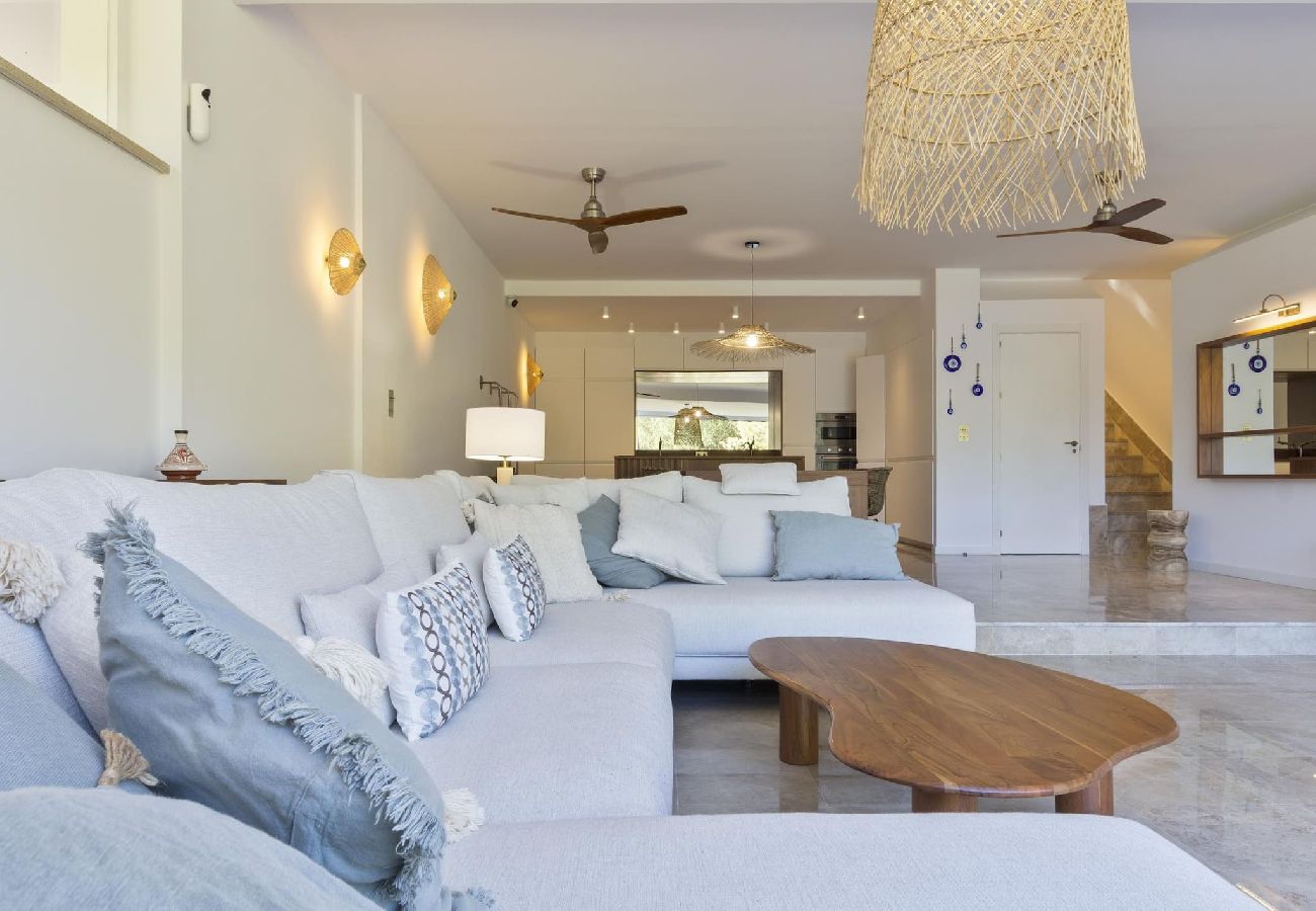 Terraced House in Marbella - SC12.Exclusive luxury townhouse in Terrazas de Santa Clara Golf.