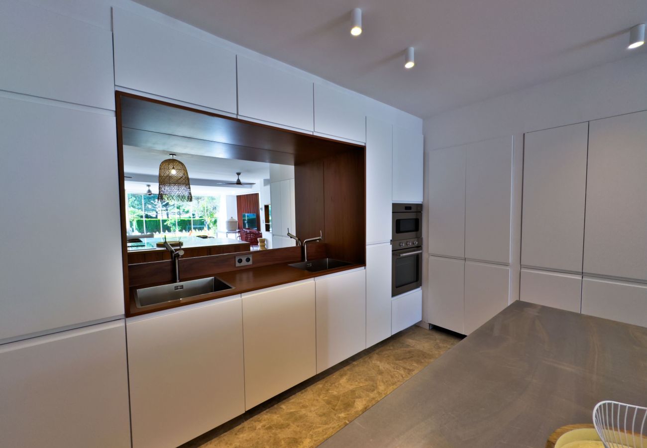 Terraced House in Marbella - SC12.Exclusive luxury townhouse in Terrazas de Santa Clara Golf.