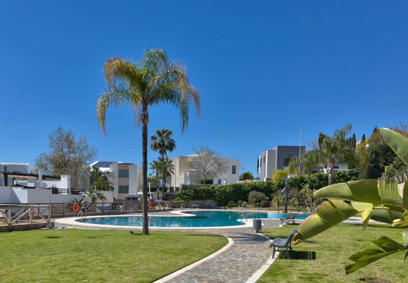 Terraced House in Marbella - SC12.Exclusive luxury townhouse in Terrazas de Santa Clara Golf.