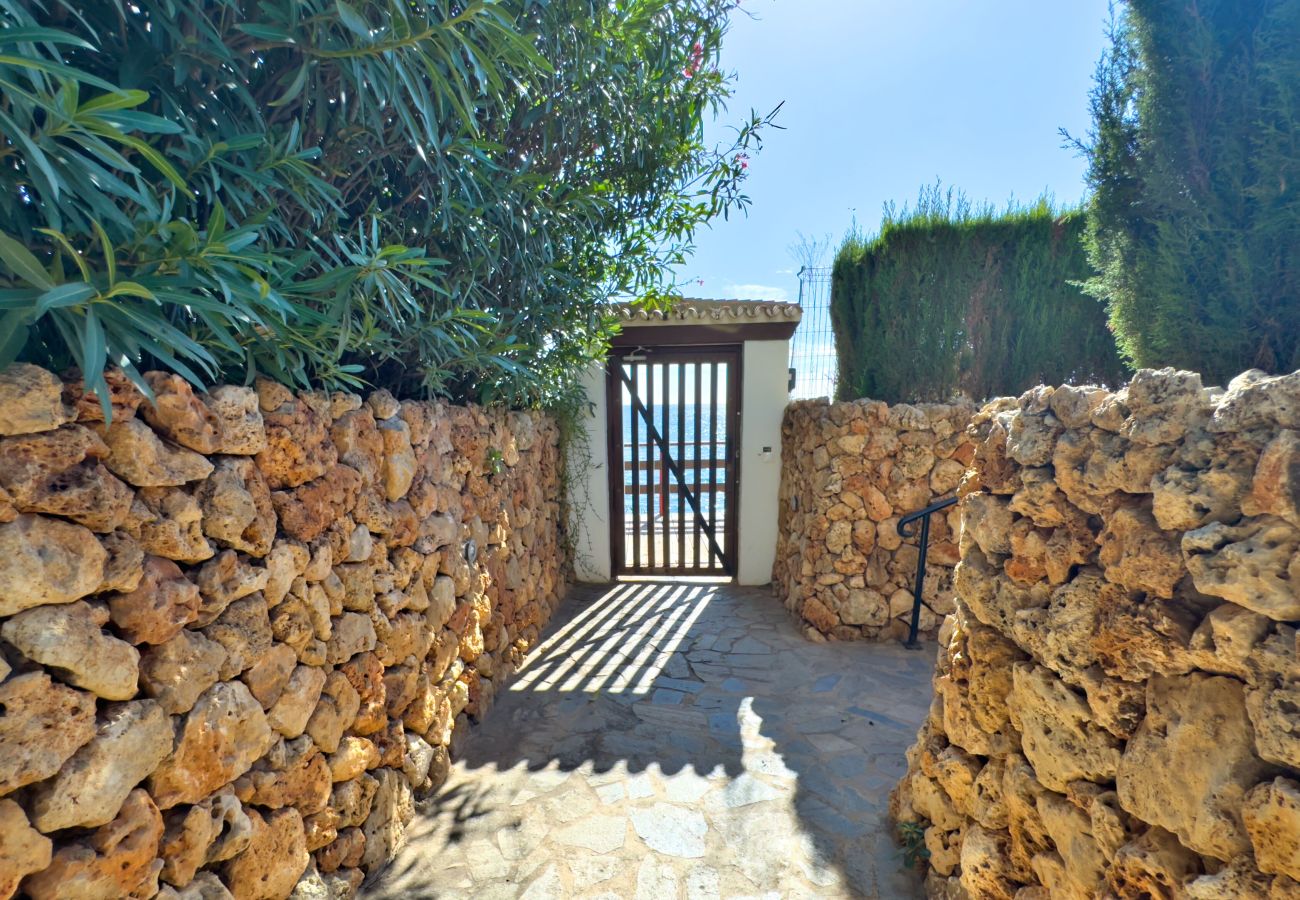 Apartment in Mijas Costa - Beachfront Apartment with Swimming Pools