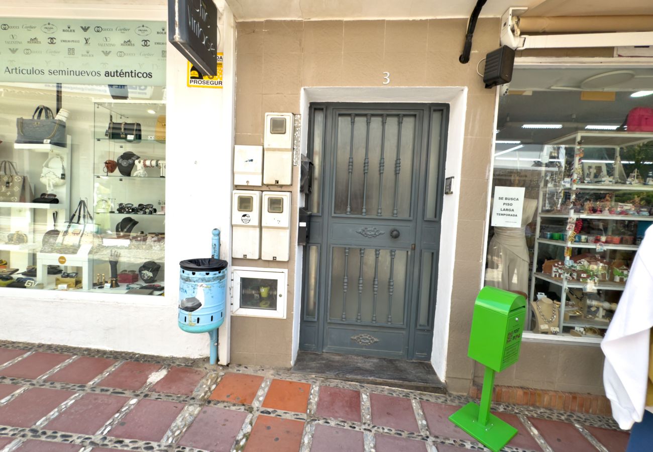 Apartment in Marbella - Charming Apartment in the Heart of Old Town