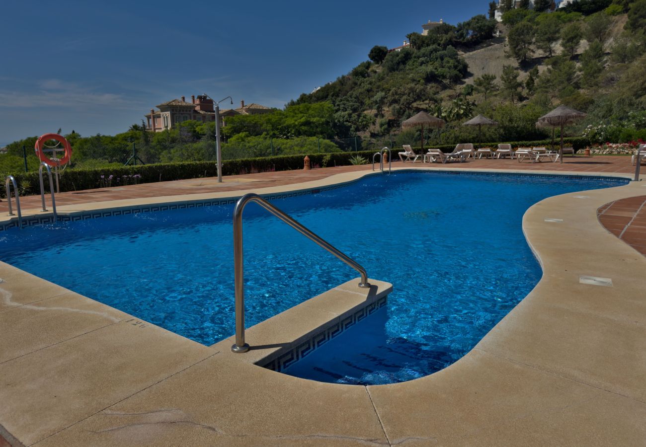 Apartment in Benahavís - Los Arqueros Sea & Golf