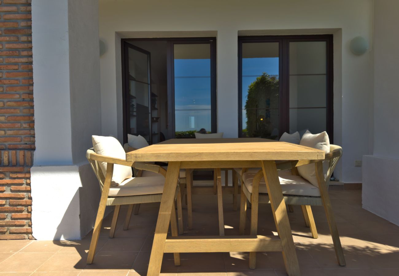 Apartment in Benahavís - Los Arqueros Sea & Golf
