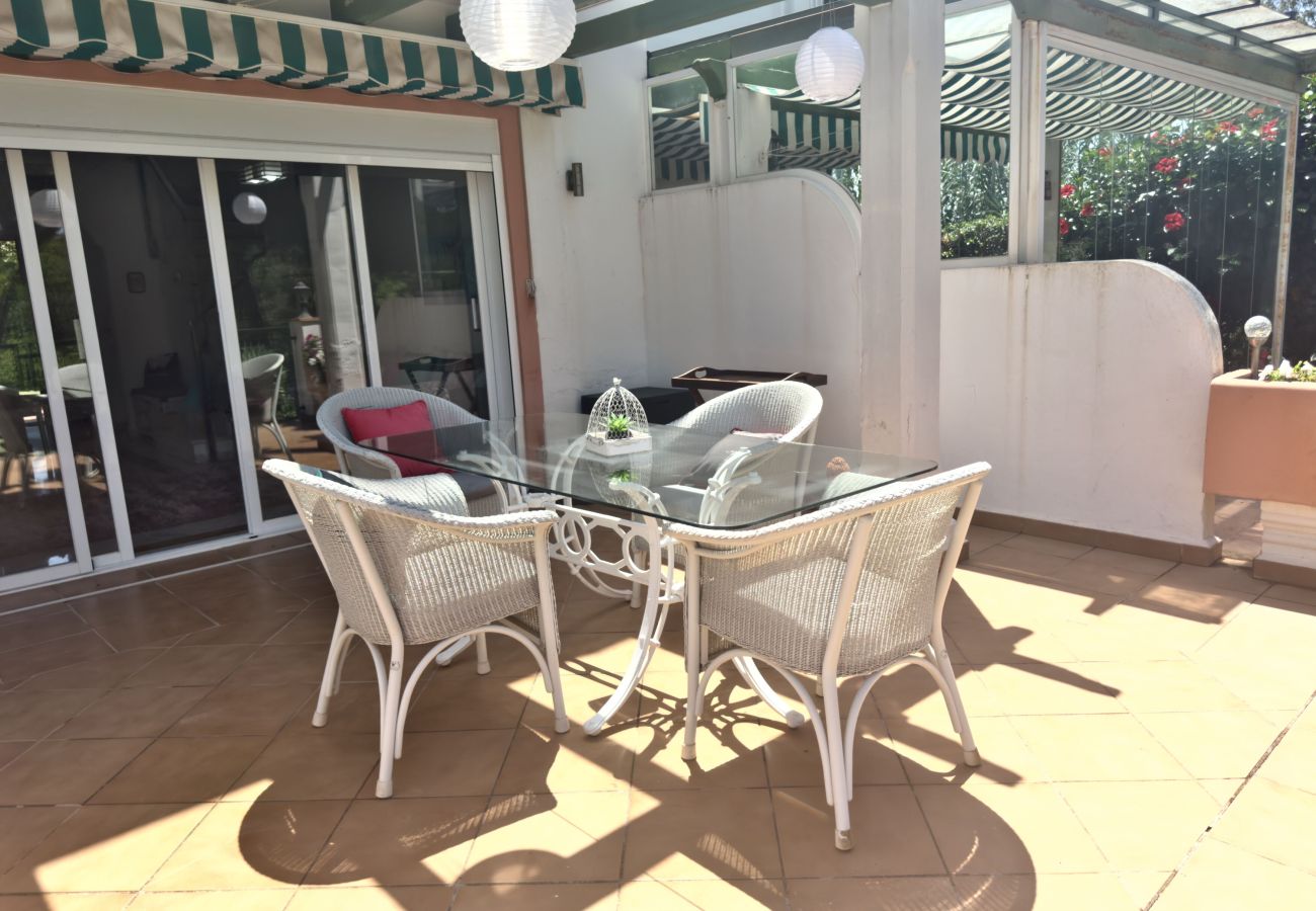 Terraced House in Marbella - Townhouse with Rooftop Terrace by Cabopino Golf
