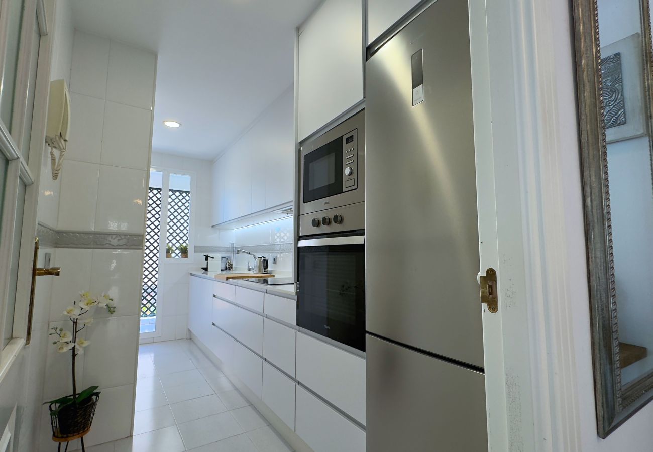 Appartement à Marbella - Lor 3BD. Excellent appartement au rez-de-chaussée.