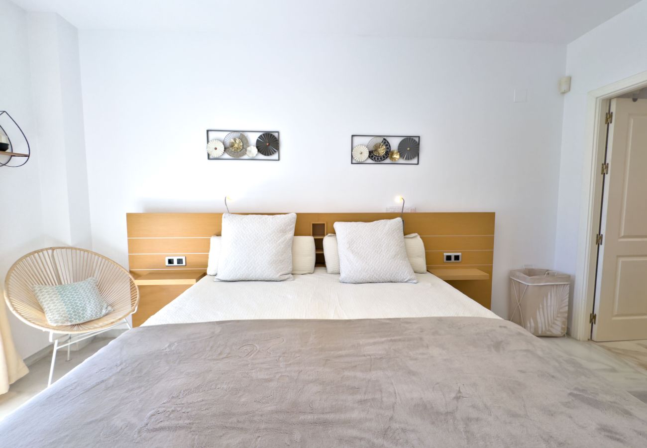 Appartement à Marbella - Lor 3BD. Excellent appartement au rez-de-chaussée.