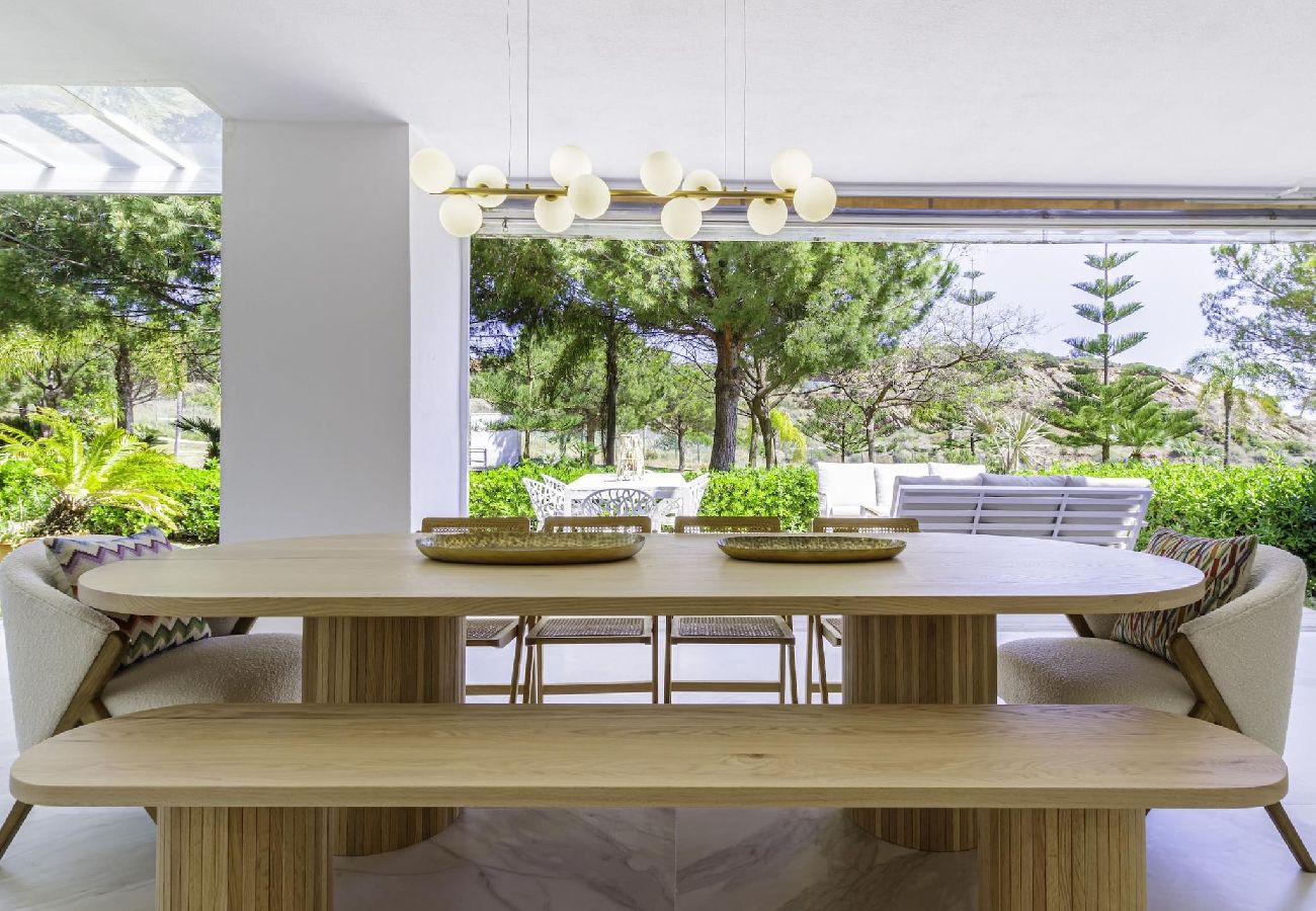 Maison mitoyenne à Marbella - SC8. Exquise Maison Mitoyenne de Luxe en Location de Vacances