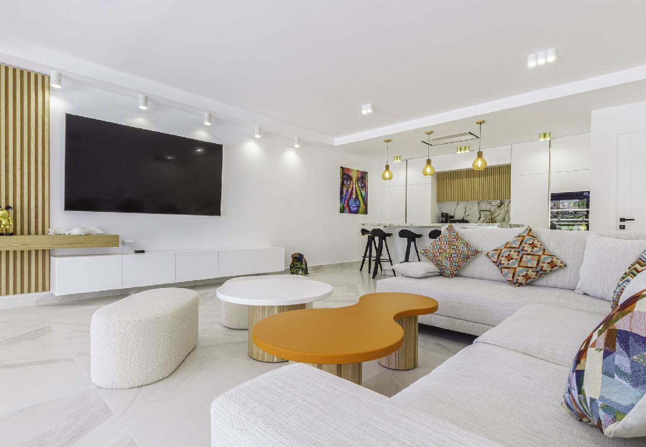 Maison mitoyenne à Marbella - SC8. Exquise Maison Mitoyenne de Luxe en Location de Vacances