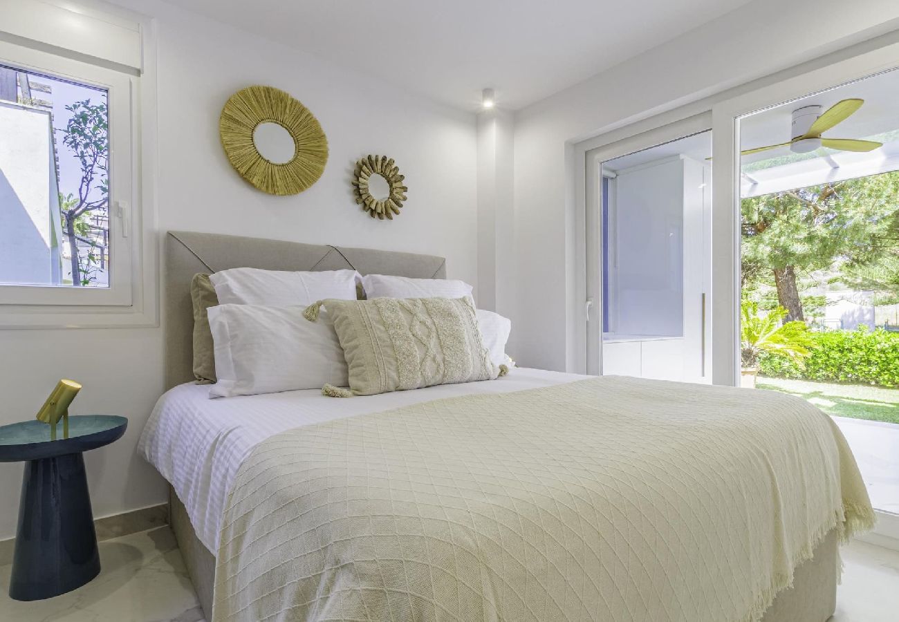 Maison mitoyenne à Marbella - SC8. Exquise Maison Mitoyenne de Luxe en Location de Vacances