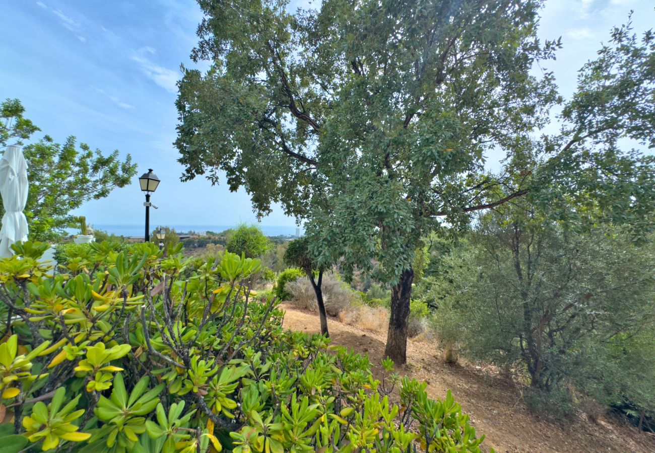 Appartement à Marbella - 🏡 Superbe Appartement de Vacances à Pueblo de Los Monteros, Marbella 🌅⛰️