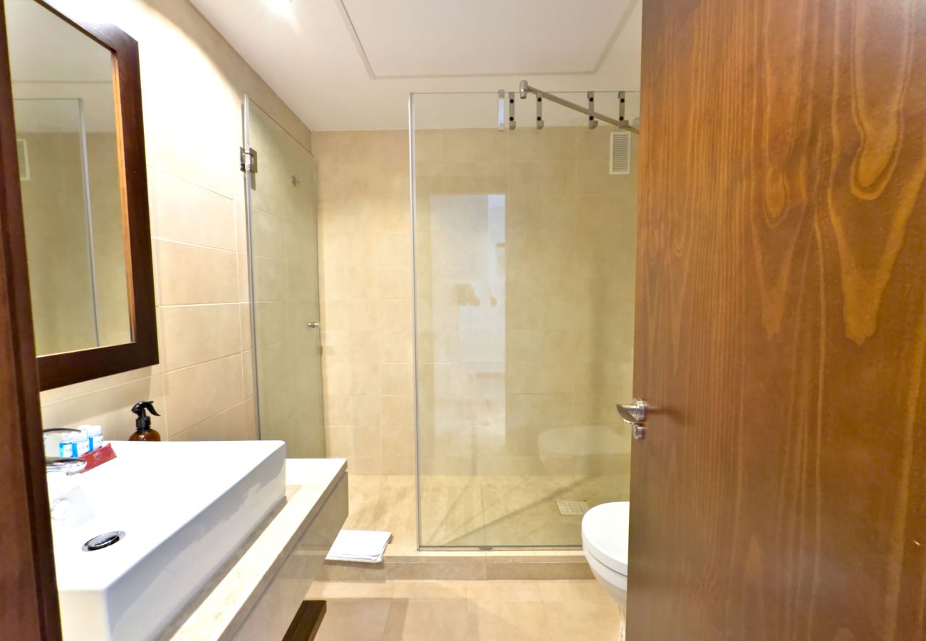 Appartement à Marbella - 🏡 Superbe Appartement de Vacances à Pueblo de Los Monteros, Marbella 🌅⛰️