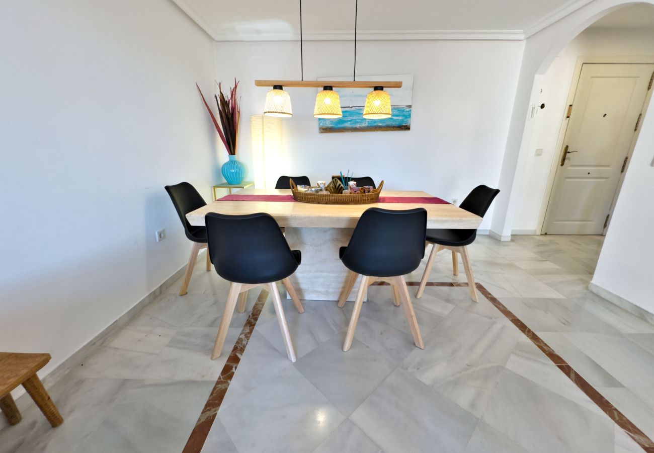 Appartement à Marbella - Lor 82F. Appartement de vacances moderne à Banus.