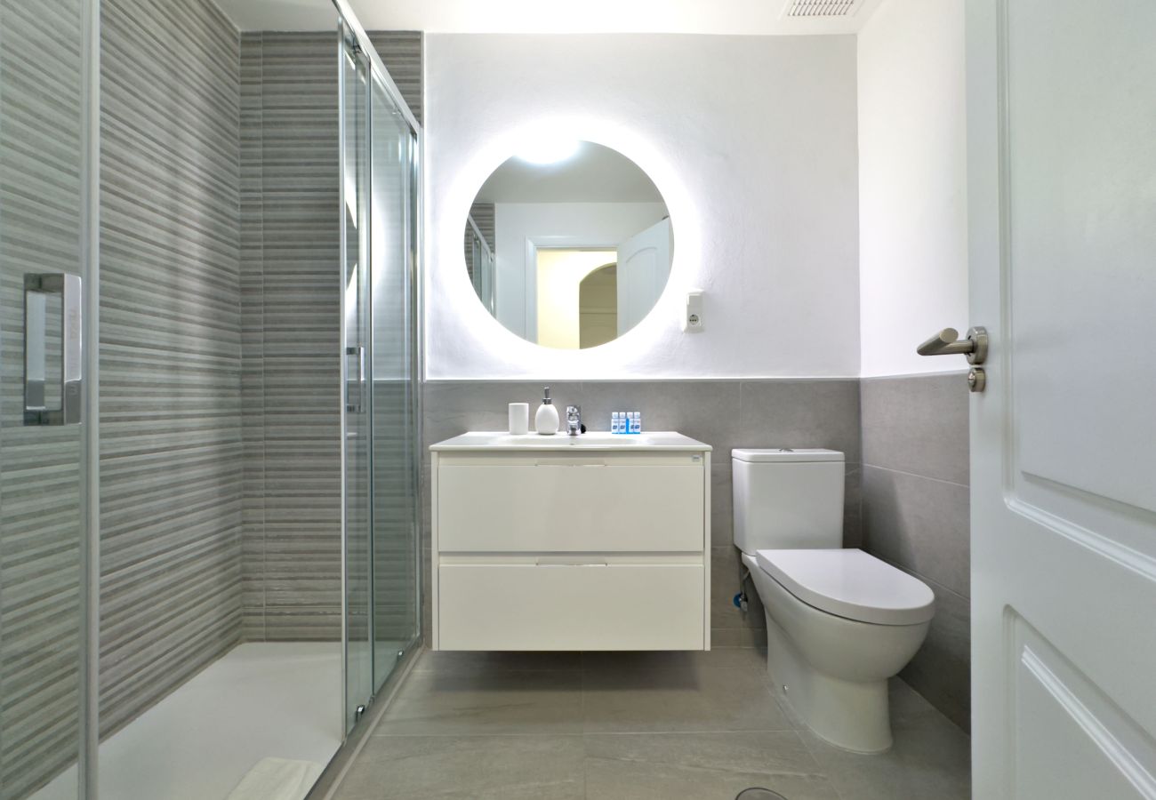 Appartement à Mijas Costa - Appartement en Première Ligne de Plage avec Piscines