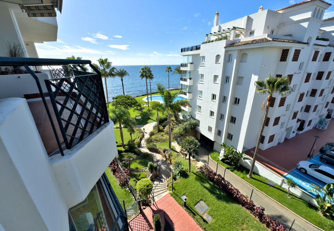 Appartement à Mijas Costa - Appartement en Première Ligne de Plage avec Piscines