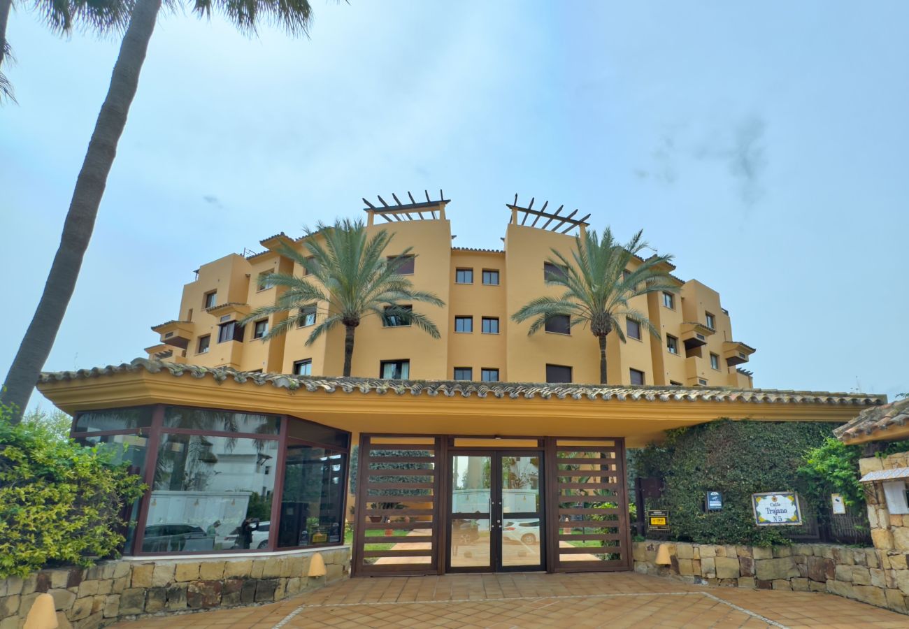Appartement à Estepona - Appartement spacieux de 3 chambres près de la plage – Costalita, Estepona