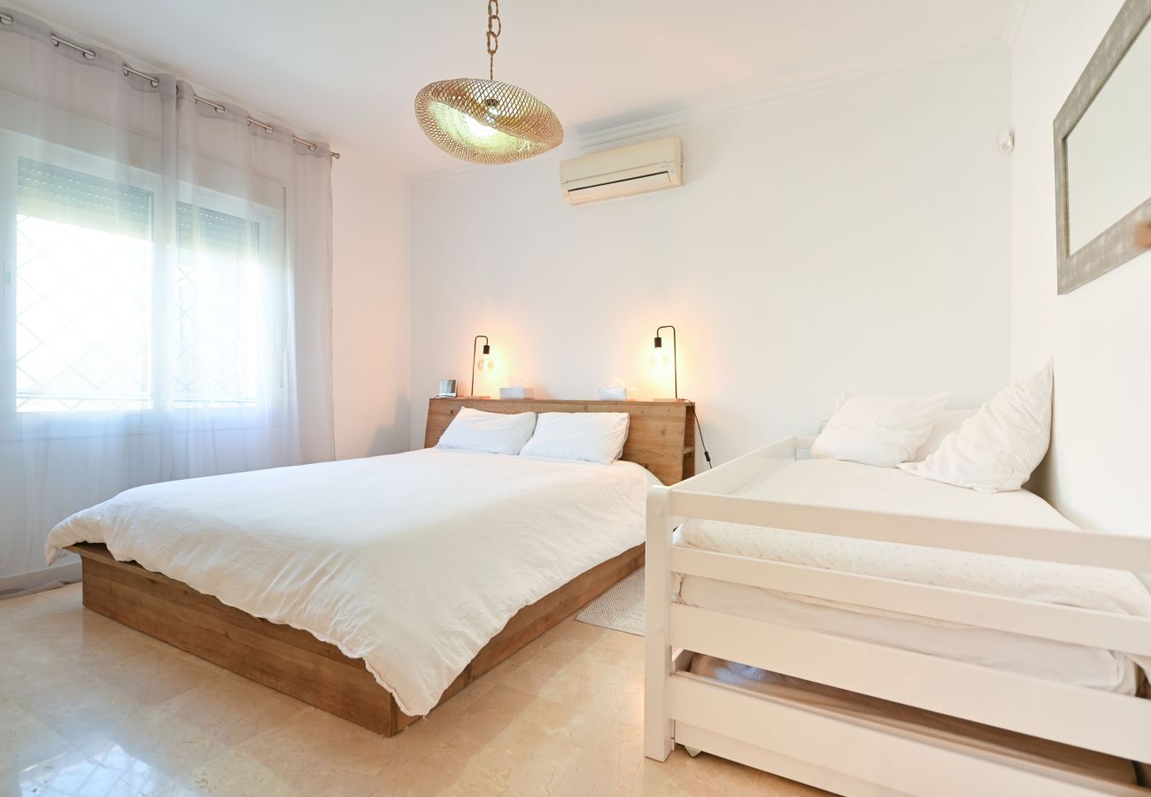 Villa à San Pedro de Alcántara - Villa avec piscine privée à Guadalmina Alta, Marbella