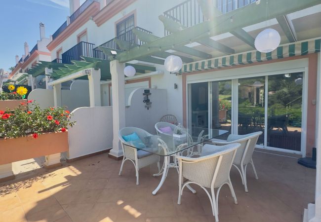 Maison mitoyenne à Marbella - Maison avec Solarium près du Golf de Cabopino