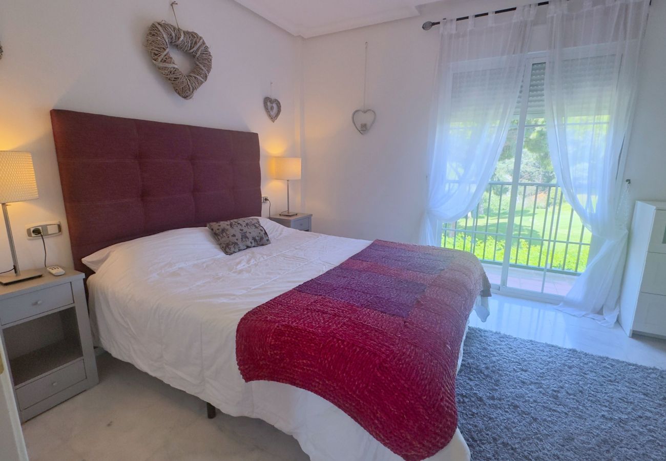 Maison mitoyenne à Marbella - Maison avec Solarium près du Golf de Cabopino