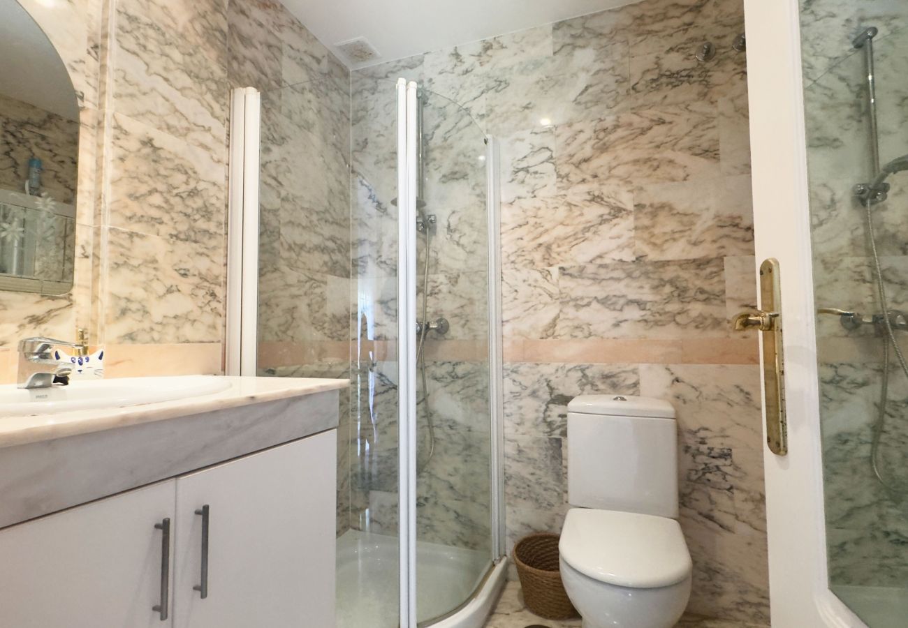 Maison mitoyenne à Marbella - Maison avec Solarium près du Golf de Cabopino